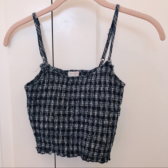 Brandy Melville Tops - BRANDY MELVILLE TANK